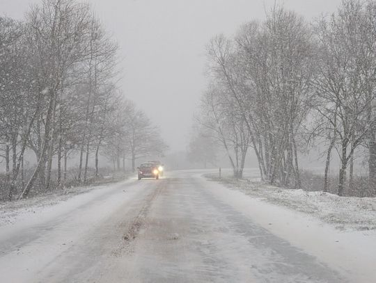 W nocy ma zacząć nieźle sypać. Jest ostrzeżenie II stopnia!