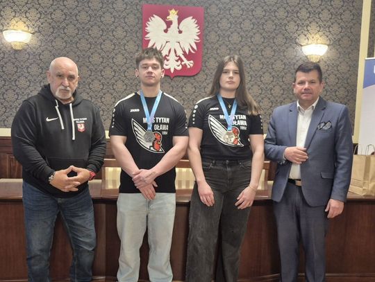 Najpierw srebrne medale i wicemistrzostwo, teraz do burmistrza Oławy