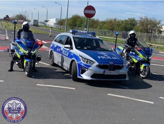 Więcej patroli na drogach powiatu. Policja startuje z akcją "Bezpieczny Długi Weekend"