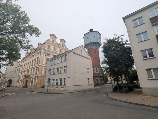 Wieża wróci do miasta, a co z terenem obok?