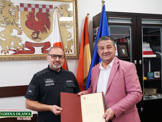 Wójt dziękuje... dyrektorowi Zakładu Karnego. Za co? Wójt dziękuje... dyrektorowi Zakładu Karnego. Za co?