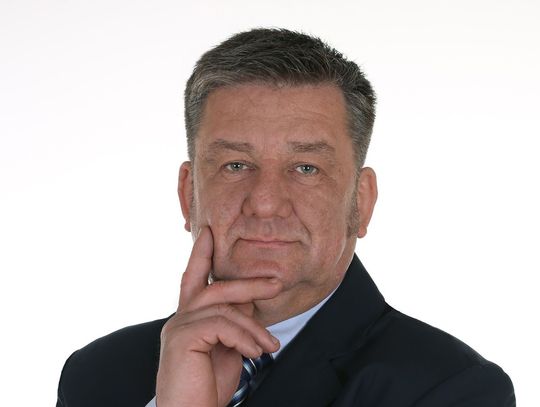 Wójt gminy Oława Artur Piotrowski. Ile zarobił w 2024?