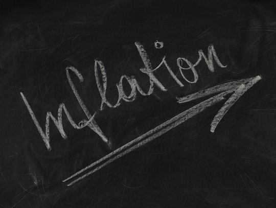 Wpływ inflacji na realną wartość oszczędności