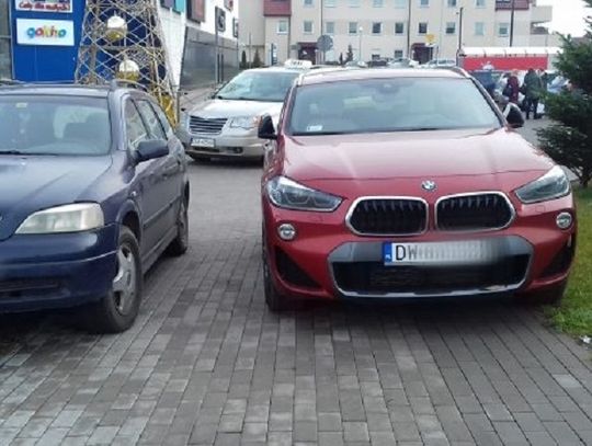   Wy też nie znaleźliście wolnego miejsca pod galerią?