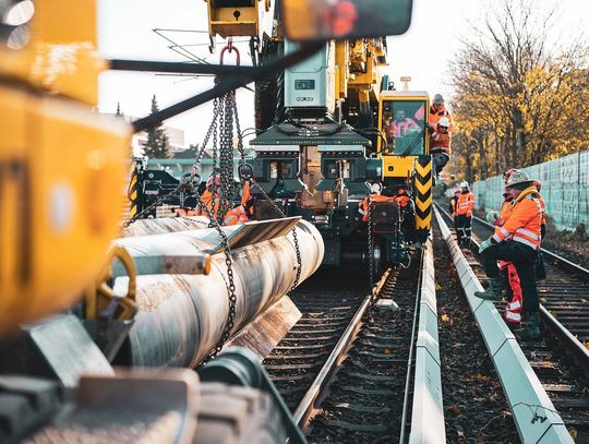 Wynagrodzenia i składki od cudzoziemców zasilają przyszłe emerytury