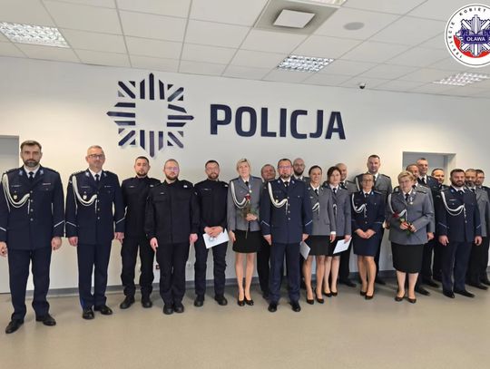 Wyższe stopnie, odznaczenia i ślubowanie nowych policjantów