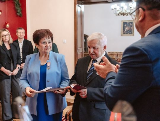 Zakochała się w jego lokach. To było jak strzała Amora