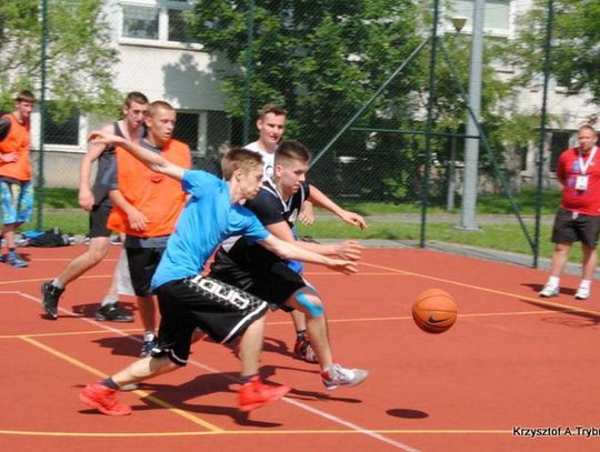 Zaproszenie na finał mistrzostw trójek