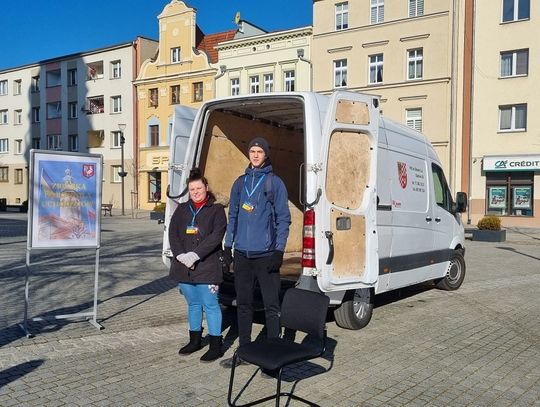 Zbierają dary w Rynku