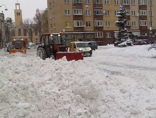 Zima NIE zaskoczy drogowców! Pamiętacie taką zimę? ZDJĘCIA