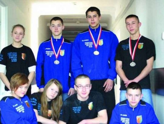 Zloty medal i rekord Derenia