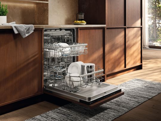 Zmywarka Electrolux w programie ECO zużywa 8,4 l wody na cykl