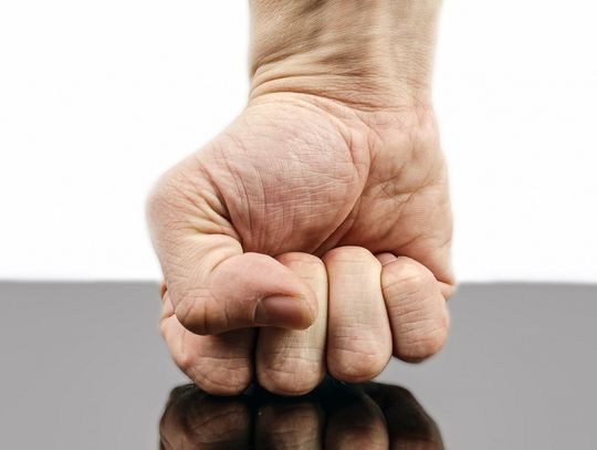 Znęcał się nad swoim ojcem