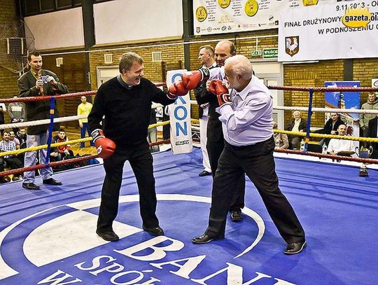 Zwycięstwo Gibkiej, walka wieczoru na remis