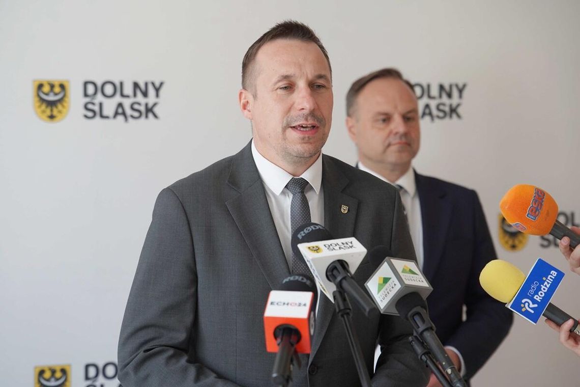 30 mln zł dla firm. Dolny Śląsk uruchamia pożyczki na bezpieczeństwo i odporność przedsiębiorstw