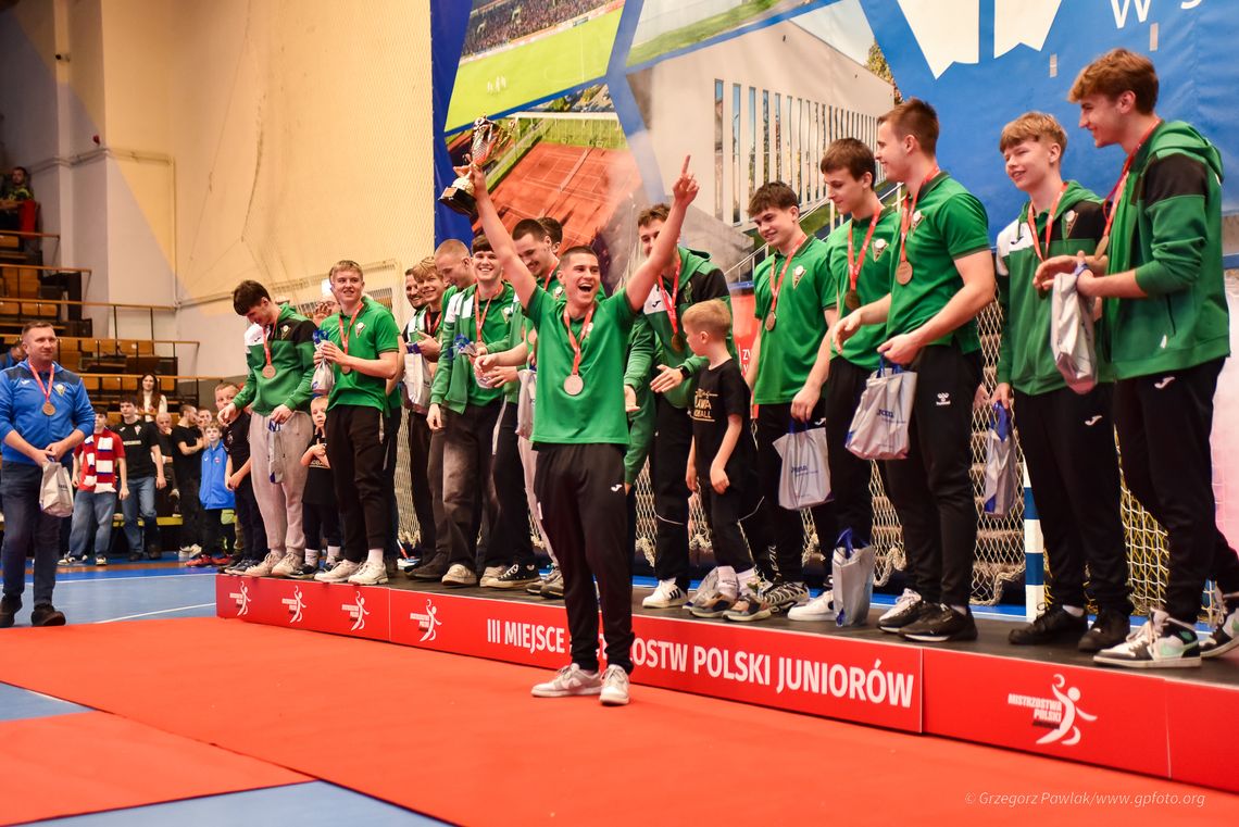 Acana Moto-Jelcz Oława ze srebrną odznaką!