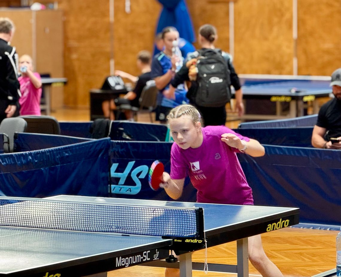 Adrianna Małek na podium Adrianna Małek na podium