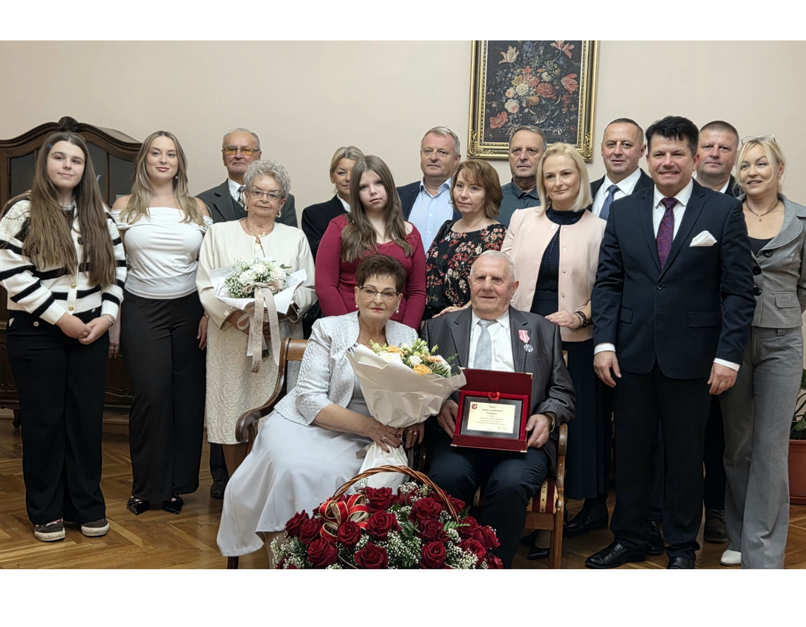 Anna i Ludwik Głoguszowie z Oławy świętują złote oraz diamentowe gody Anna i Ludwik Głoguszowie z Oławy świętują złote oraz diamentowe gody