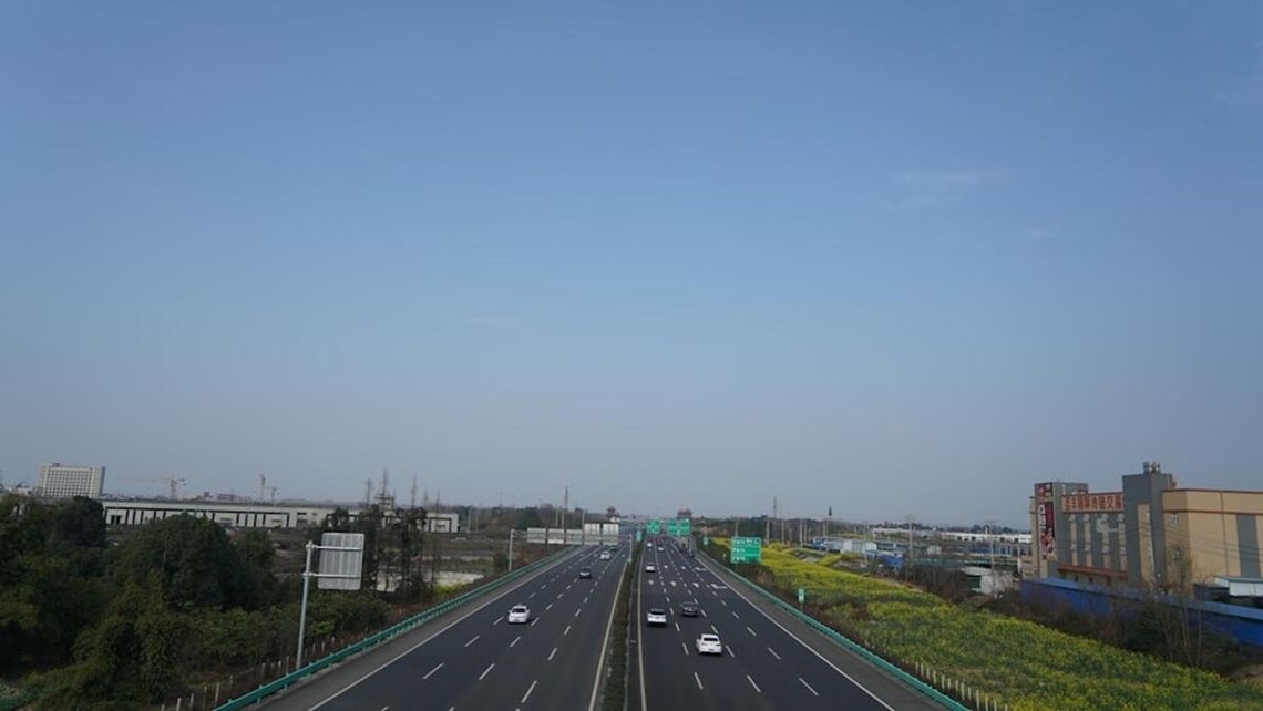 Autostrady w Polsce - ile kosztuje przejazd i jak wygląda system opłat w 2025 roku? Autostrady w Polsce - ile kosztuje przejazd i jak wygląda system opłat w 2025 roku?