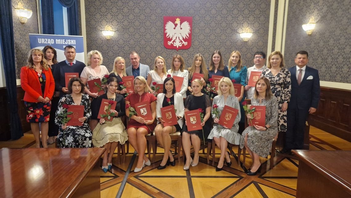 Awanse zawodowe oławskich nauczycieli. Lista jest długa