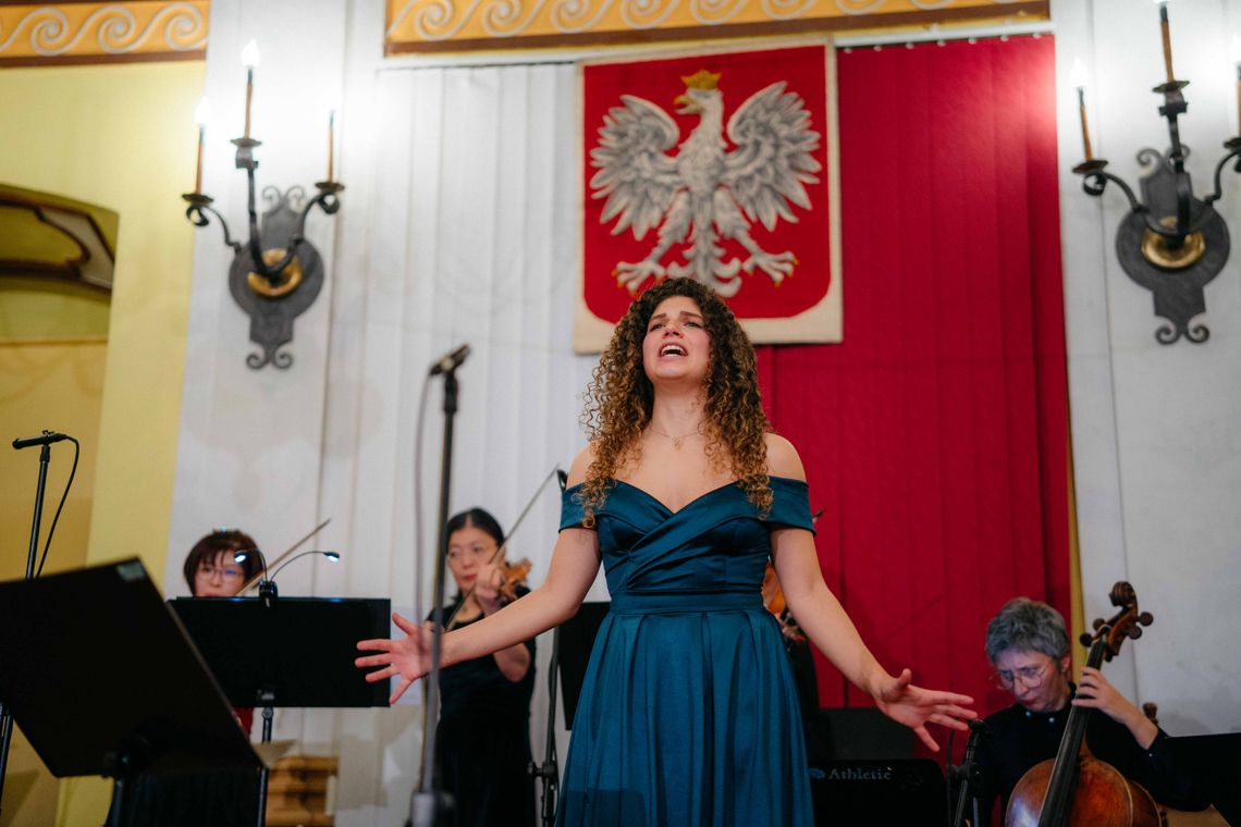 "W cieniu korony". Barokowa muzyka zabrzmiała w Oławie