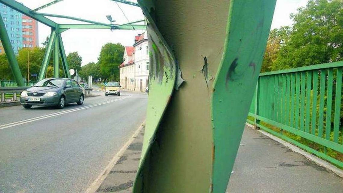 Bez mostu przez miesiąc?