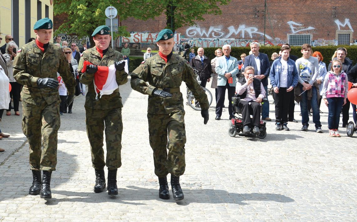 Biało-czerwone święto. 2 maja przyjdź i uczcij!