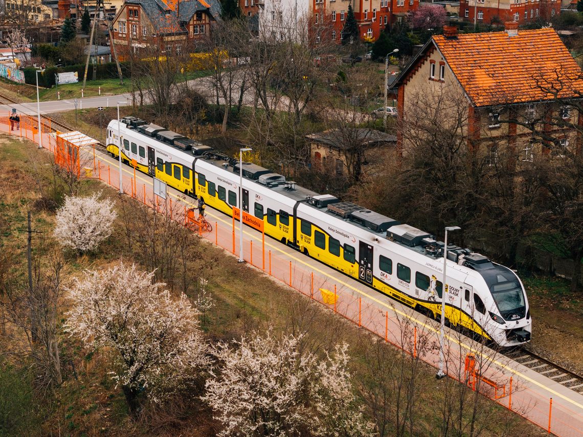 Bielawa Jezioro, Góry Sowie, Sprintery do Leszna i Góra bliżej Wrocławia! Wchodzi nowy rozkład jazdy Koleje Dolnośląskie