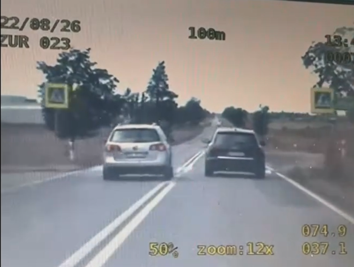 Brawurowa jazda skończyła się wysokim mandatem i nie tylko (FILMIK) Policja Oława