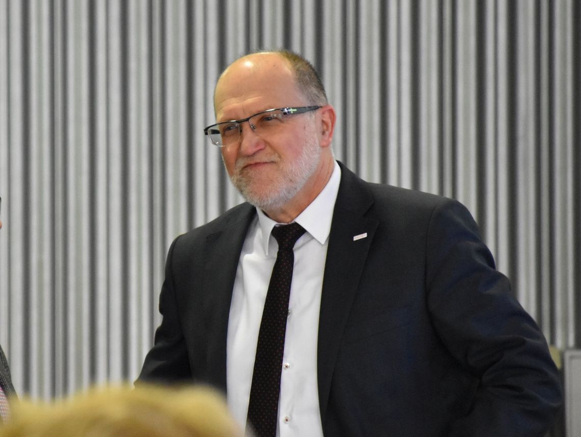 Brezdeń: - Wiele ciąży na staroście