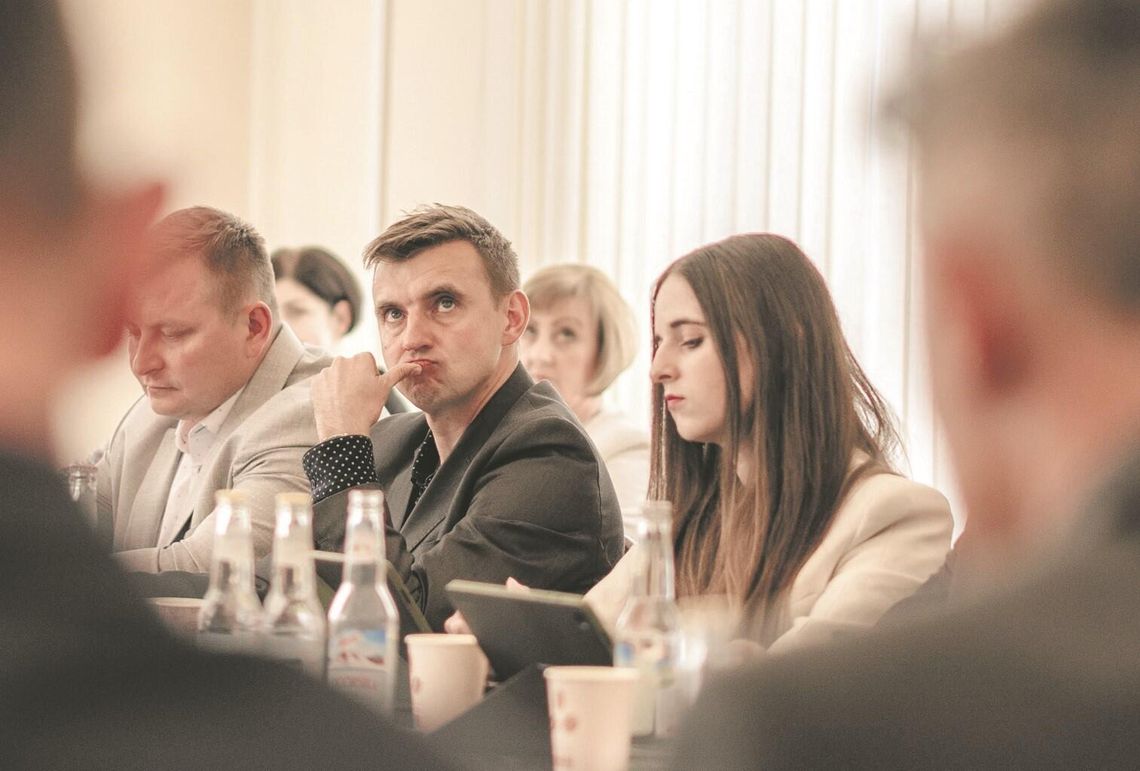 Brunatna woda w kranie? Radna apeluje o inwestycje