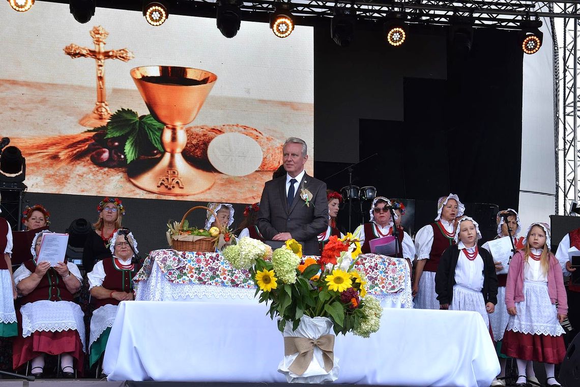 Burmistrz Stajszczyk: - To czas radości i wdzięczności... (GALERIA)