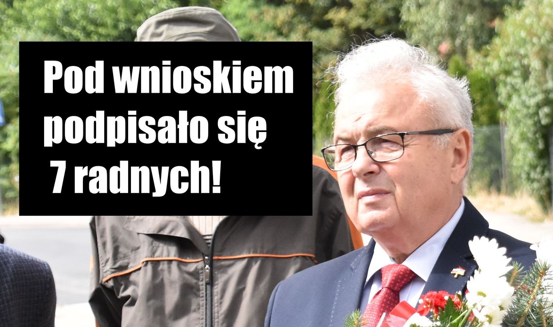 Chcą odwołania przewodniczącego Rady Powiatu. Jest wniosek