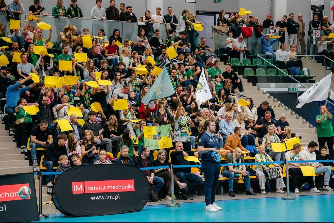 Dołącz do klubu kibica Jelczańskich Lwów Dołącz do klubu kibica Jelczańskich Lwów
