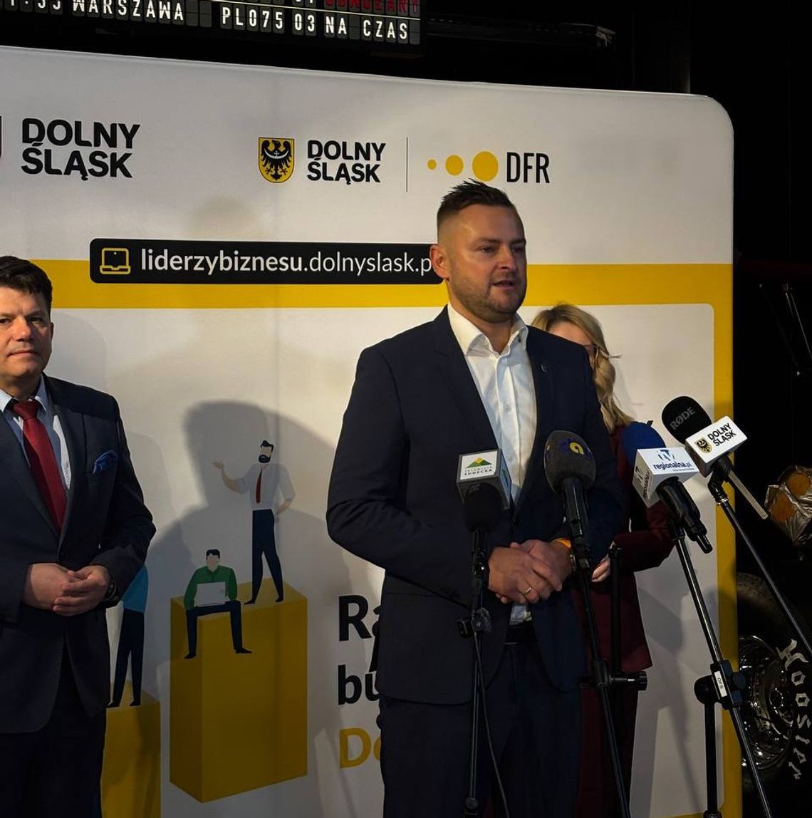 Dolnośląscy Liderzy Biznesu spotkali się w Oławie Dolnośląscy Liderzy Biznesu spotkali się w Oławie
