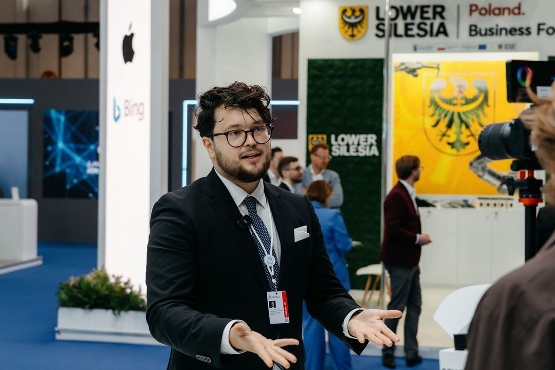 Dolnośląscy przedsiębiorcy na misji gospodarczej w Abu Dhabi. Wśród nich także oławianie