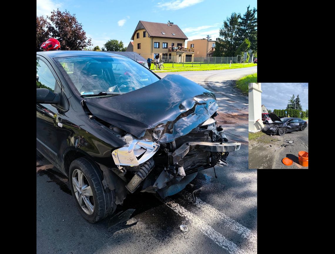 Dwa auta zderzyły się na skrzyżowaniu