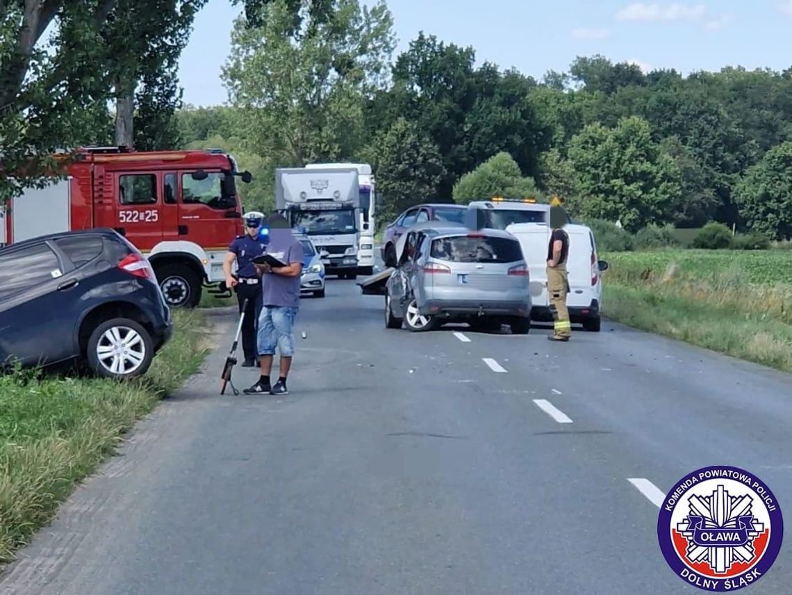Dwa wypadki na drodze z J-L do Oławy Dwa wypadki na drodze z J-L do Oławy