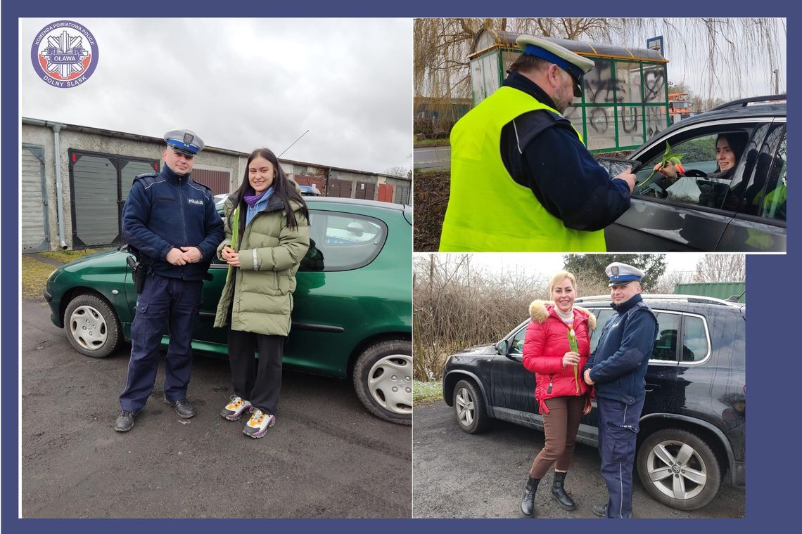 Dziś większa wyrozumiałość dla pań! Policjanci rozdawali kwiaty