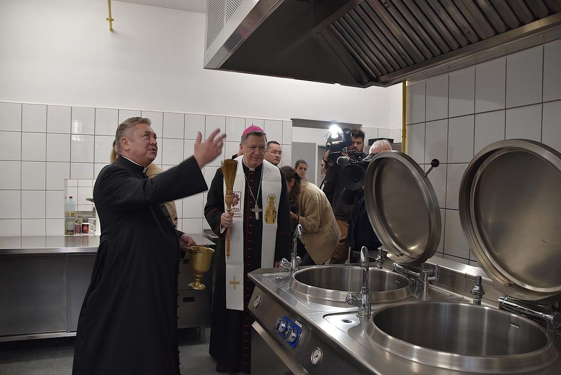 Oławska siedziba Caritas - nowe otwarcie (GALERIA)