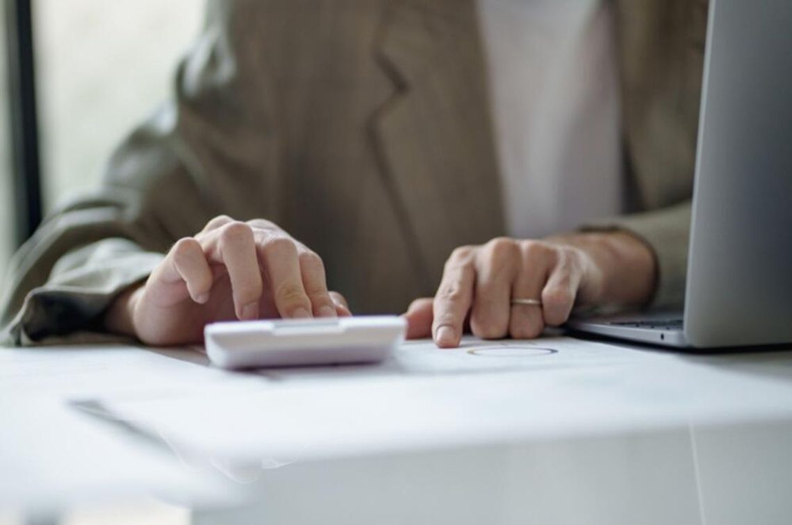 Firma wystawiła fikcyjne faktury VAT na ponad 18 mln zł