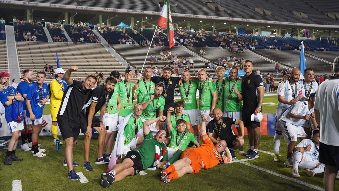 Futsal Bez Barier. Zdobyli wicemistrzostwo świata!