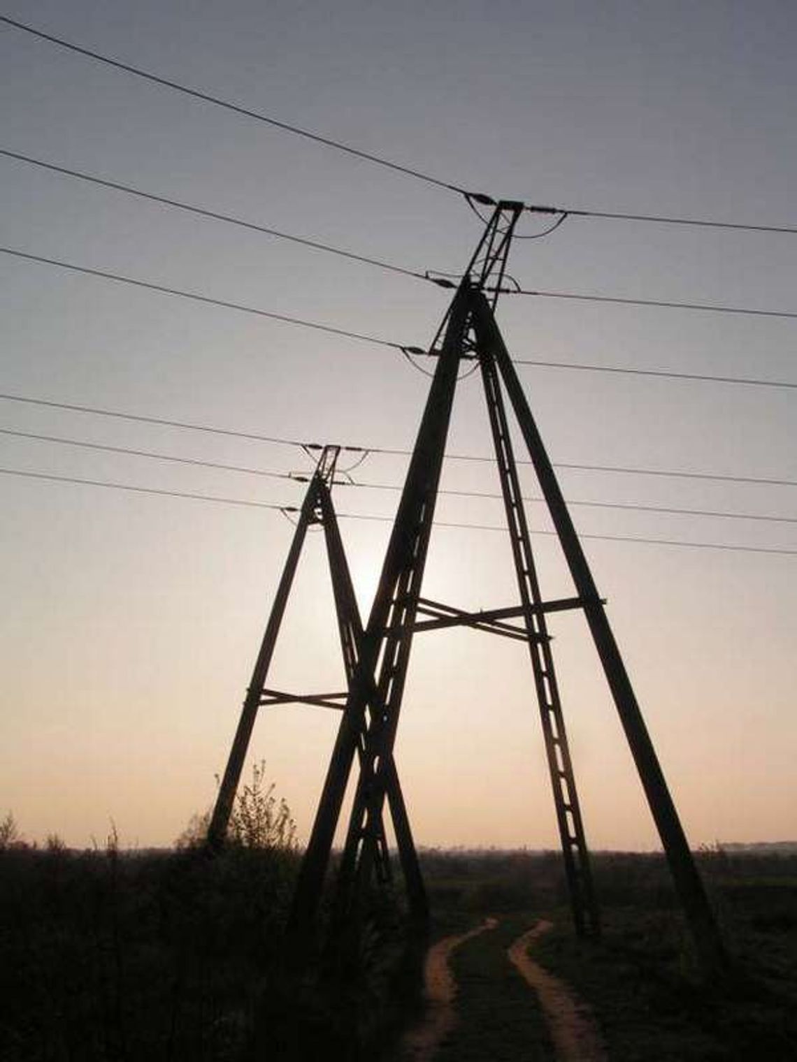 Grożą zmianą dostawcy prądu Grożą zmianą dostawcy prądu