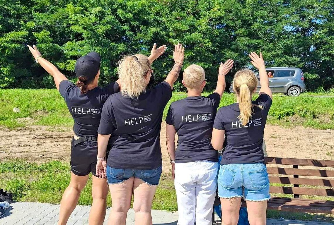 HELP. Czy naprawdę muszą się tłumaczyć?