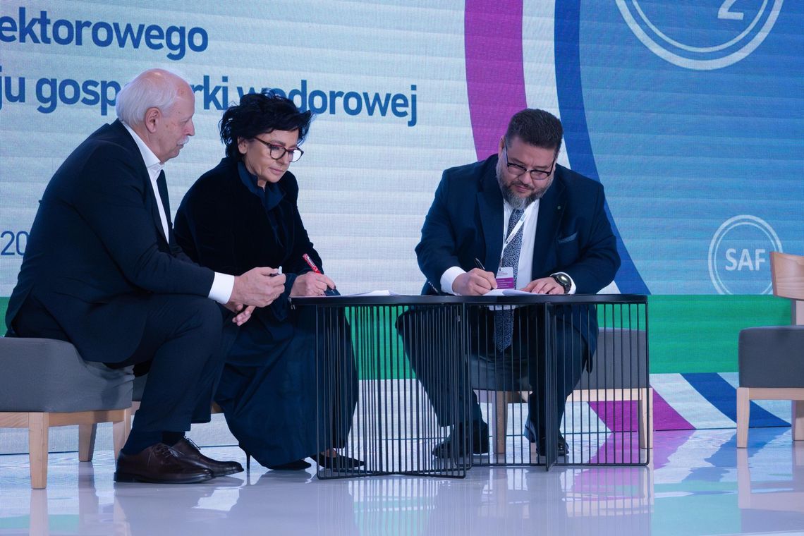 Innowacje z naszego Promet-Plastu pójdą teraz w świat! Innowacje z naszego Promet-Plastu pójdą teraz w świat!