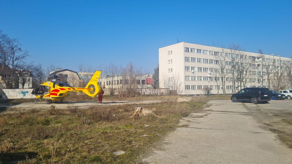 Interwencja śmigłowca LPR w centrum miasta