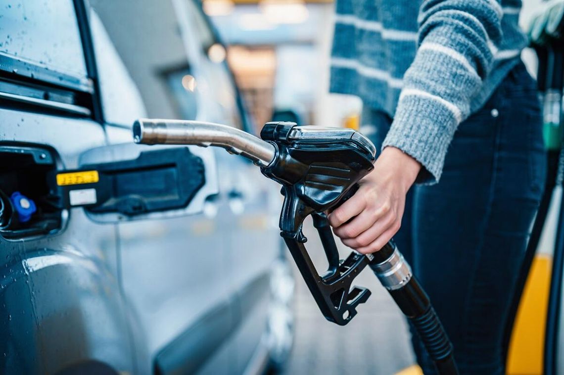 Jak wybrać zbiornik na paliwo dla firmy – praktyczny poradnik Jak wybrać zbiornik na paliwo dla firmy – praktyczny poradnik