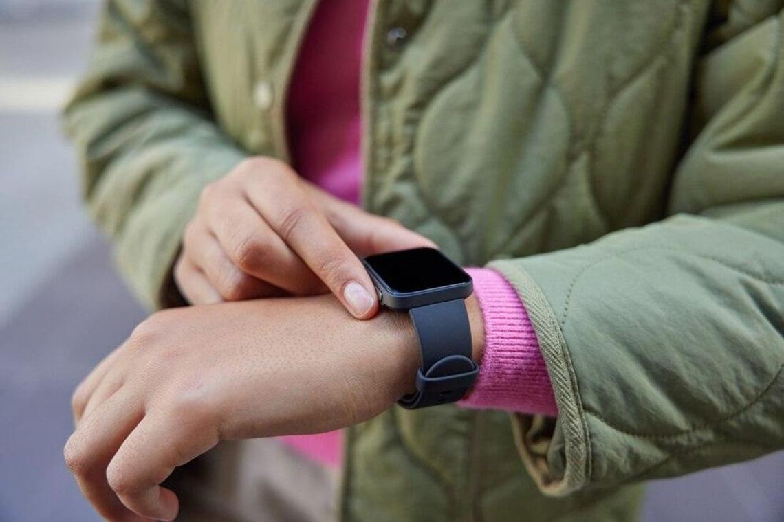 Jaki smartwatch do 300 zł? Porównanie popularnych modeli