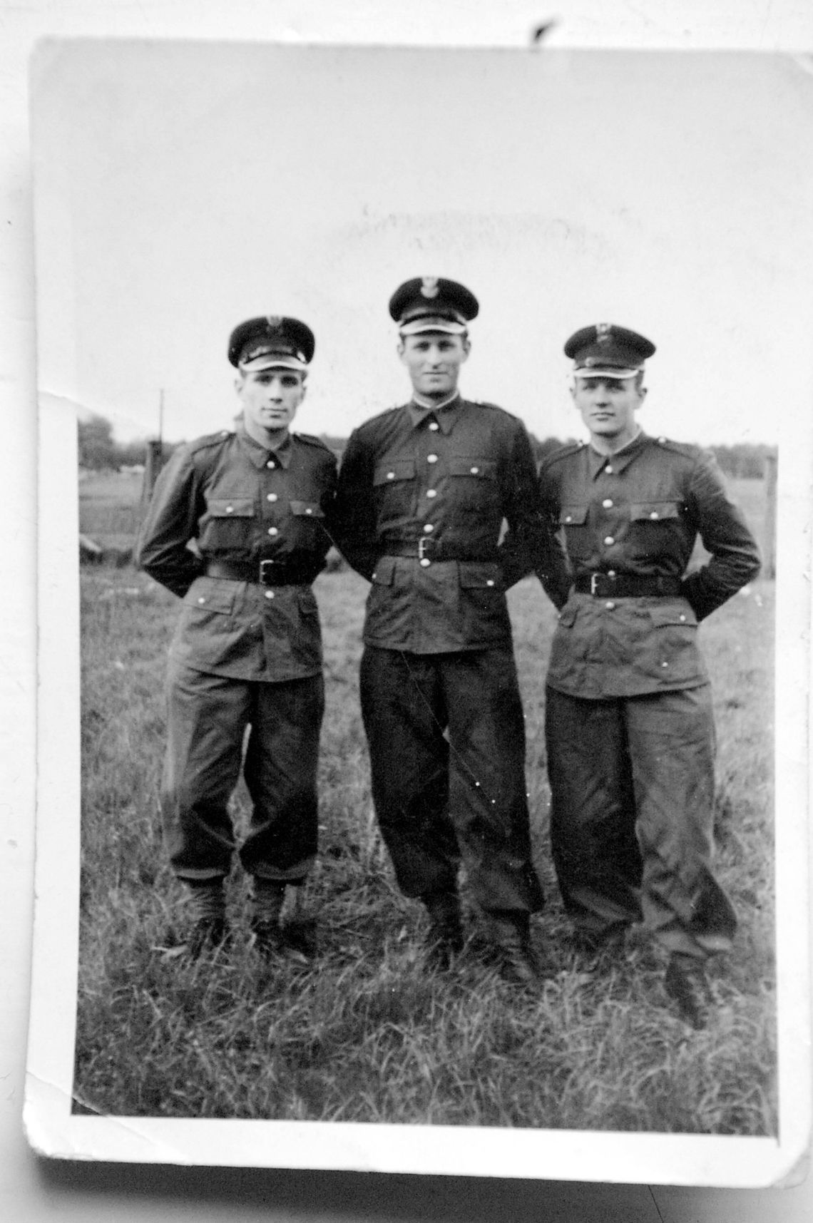 „Jednostka Sokołów” – harcerska tajna organizacja młodzieży z Laskowic „Jednostka Sokołów” – harcerska tajna organizacja młodzieży z Laskowic