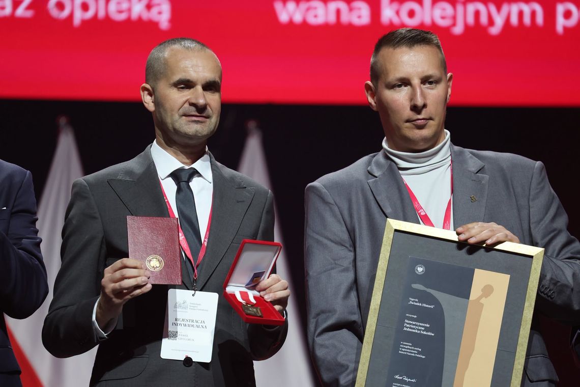 "Jednostka Sokołów" z ważnym wyróżnieniem IPN. Stowarzyszenie otrzymało nagrodę "Świadek Historii" "Jednostka Sokołów" z ważnym wyróżnieniem IPN. Stowarzyszenie otrzymało nagrodę "Świadek Historii"